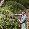 BLACK + DECKER HEDGE ΤRIMMER 420W 45CM - Image 2