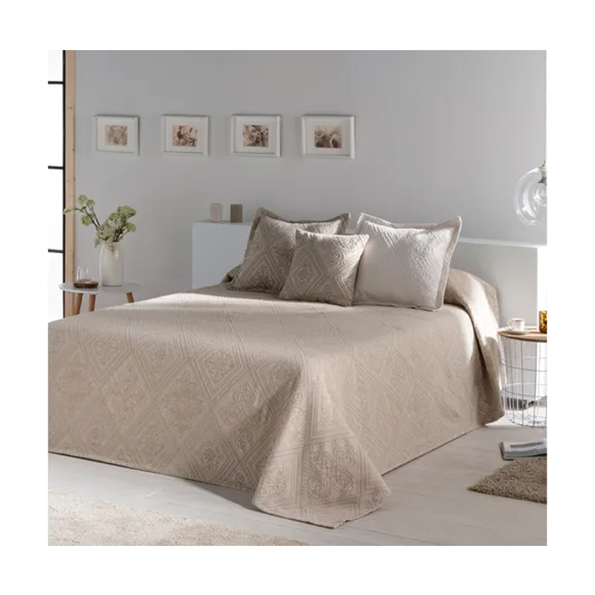 BEDCOVER NAF NAF