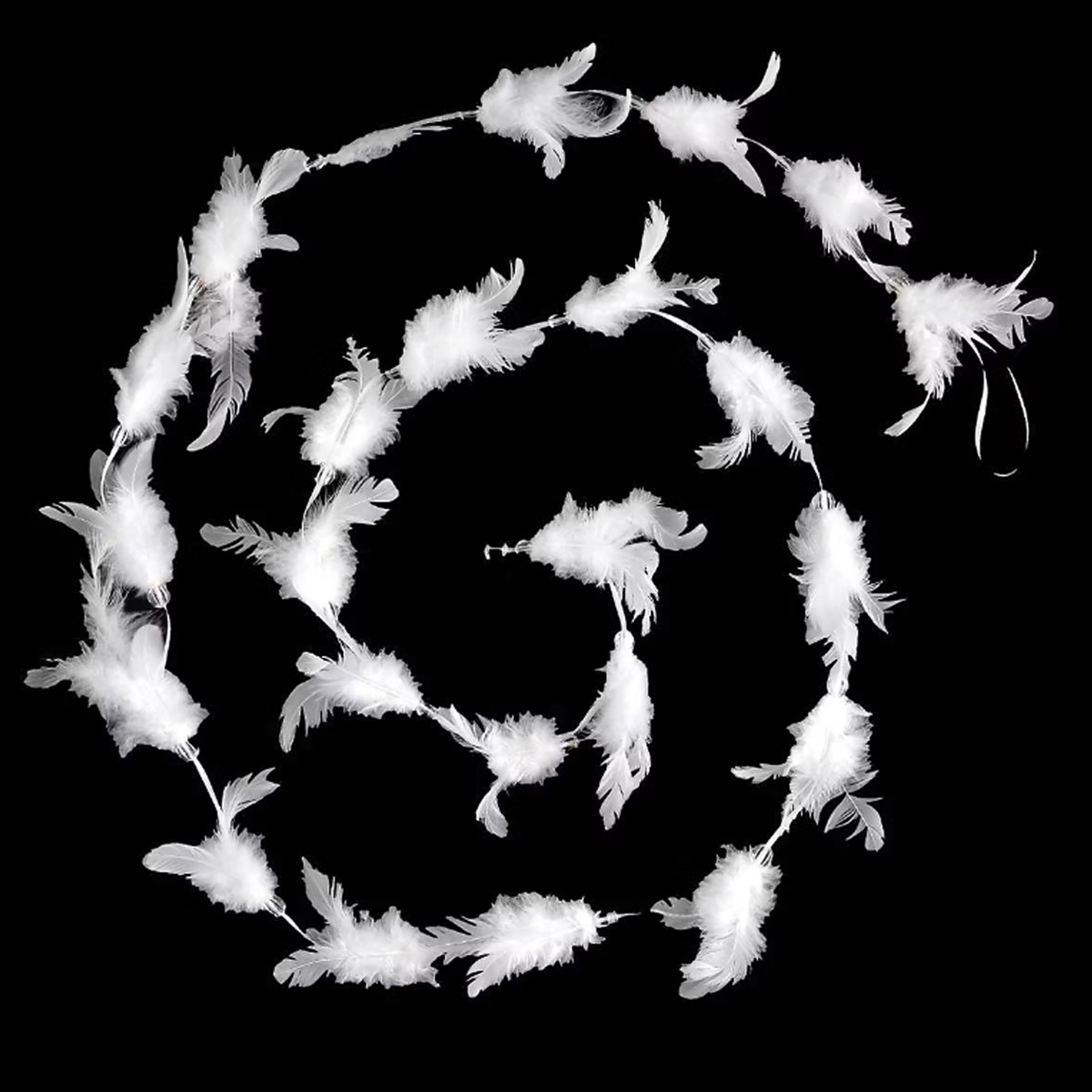 FEATHERS GARLAND 2M