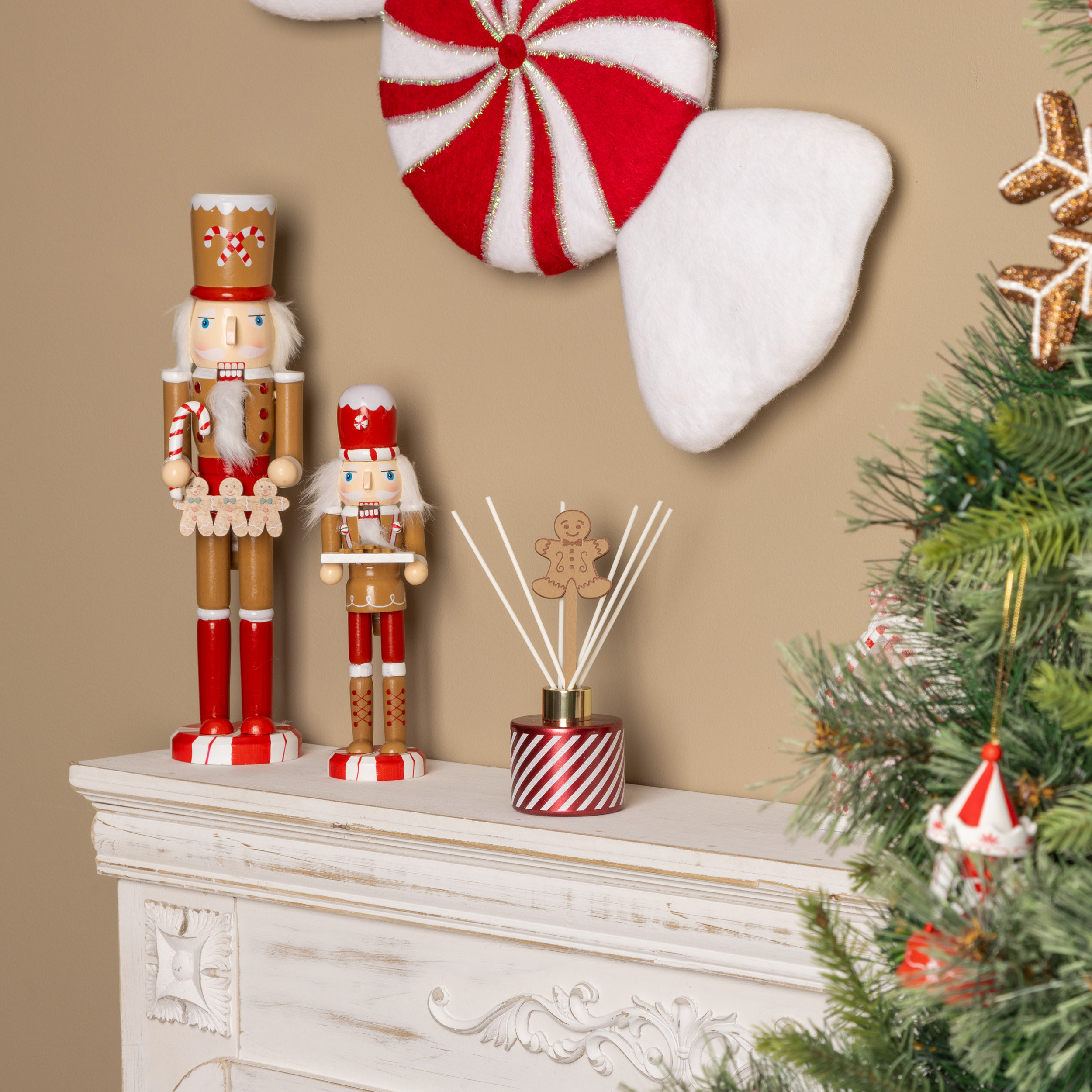 CHRISTMAS REED DIFFUSER WITH CHRISTMAS DECORATION GINGERBREAD 100ML - Image 3