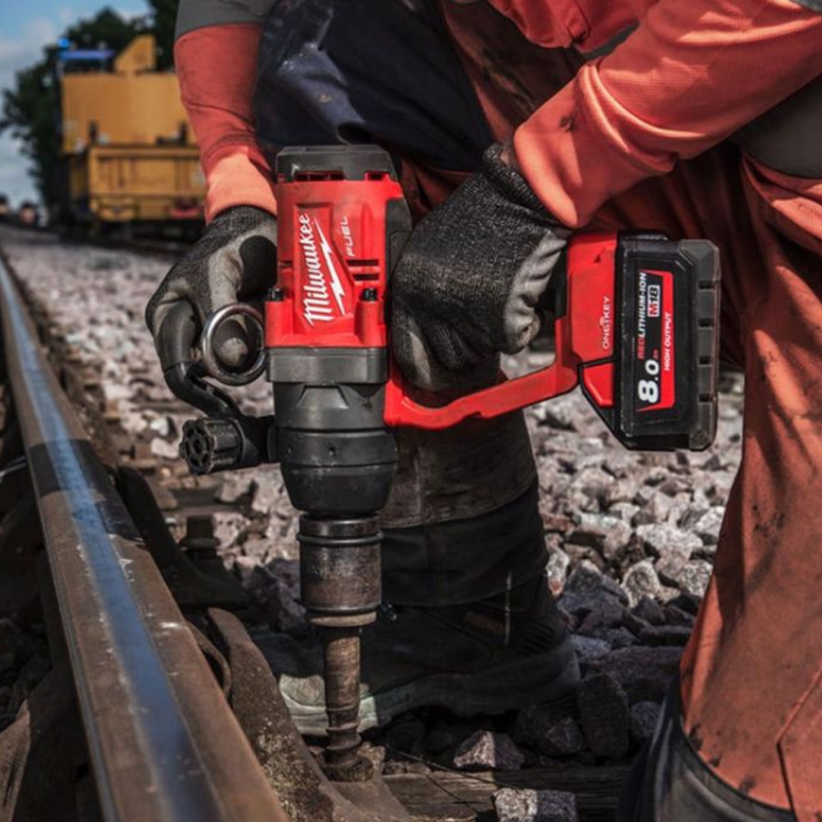 MILWAUKEE M18 FUEL M18ONEFHIWF1-0X CORDLESS HIGH TORQUE IMPACT WRENCH 1" 18V WITH ONE-KEY - Image 2