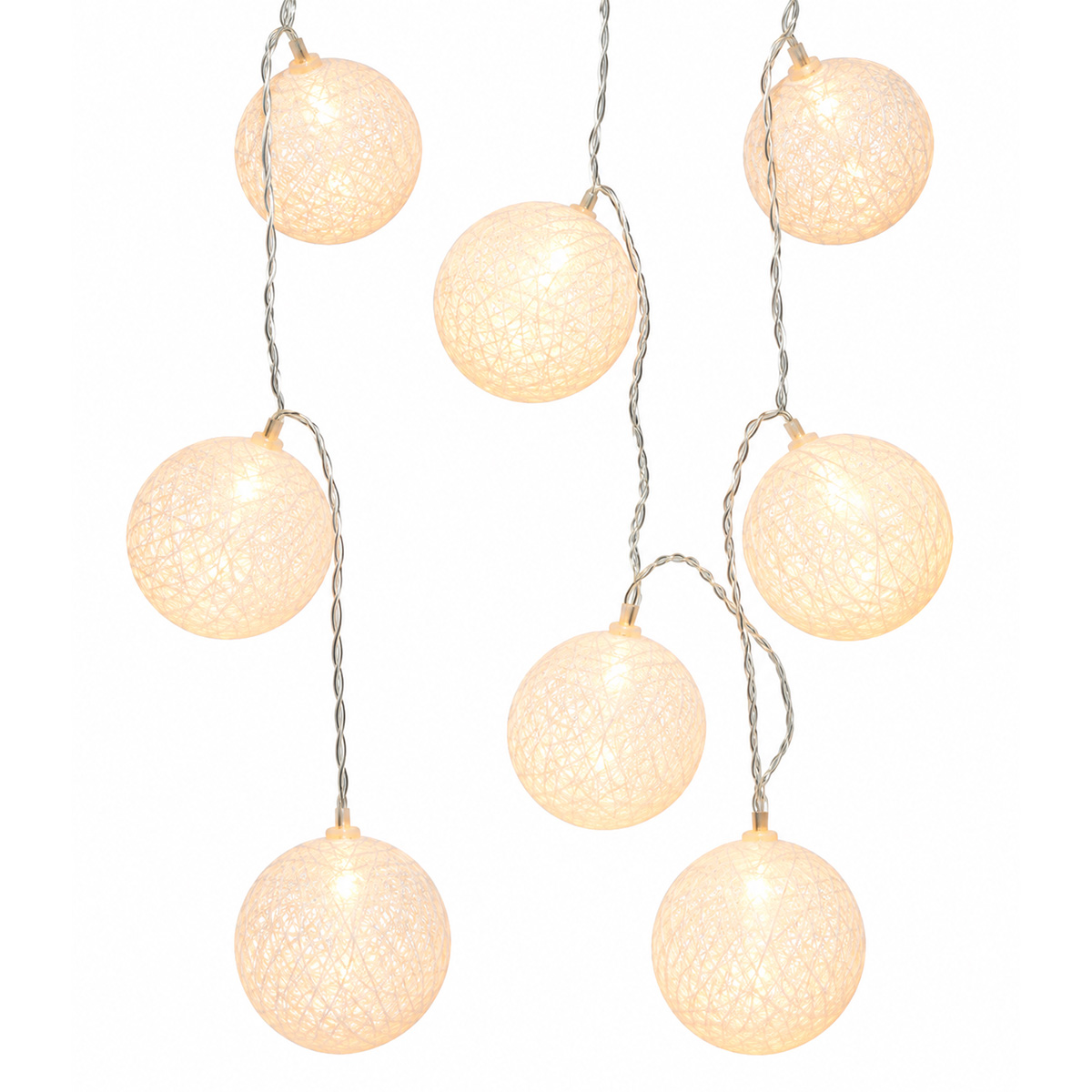 10 CHRISTMAS LIGHTS IN A BALL-SHAPED ROW WITH WARM WHITE LIGHTING
